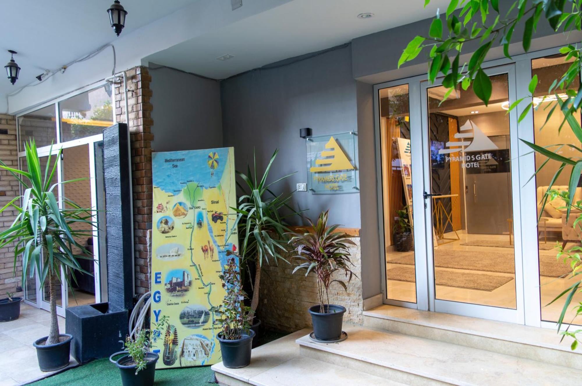 The Pyramids Gate Inn Kafret el-Gabal Extérieur photo