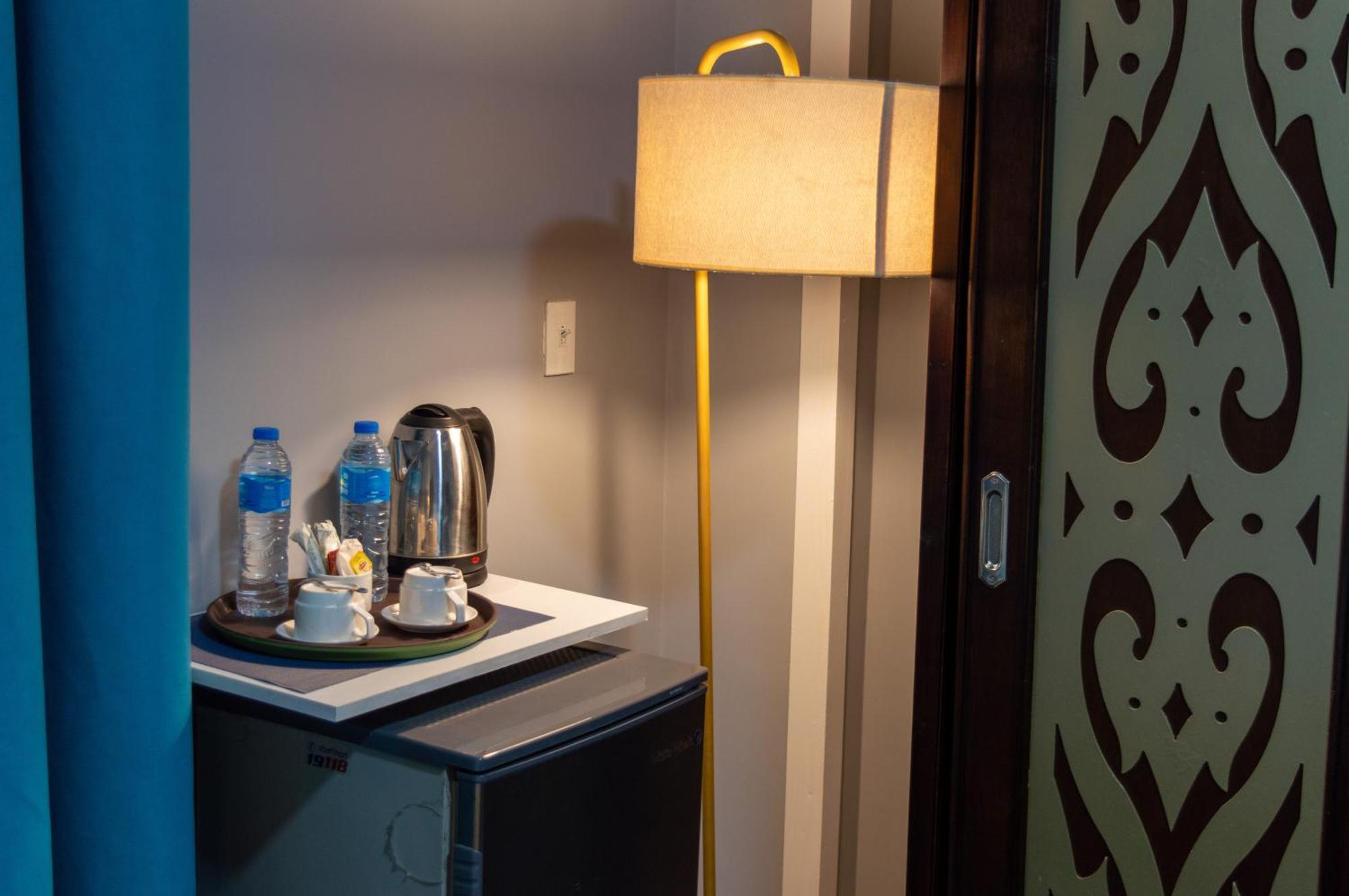 The Pyramids Gate Inn Kafret el-Gabal Extérieur photo