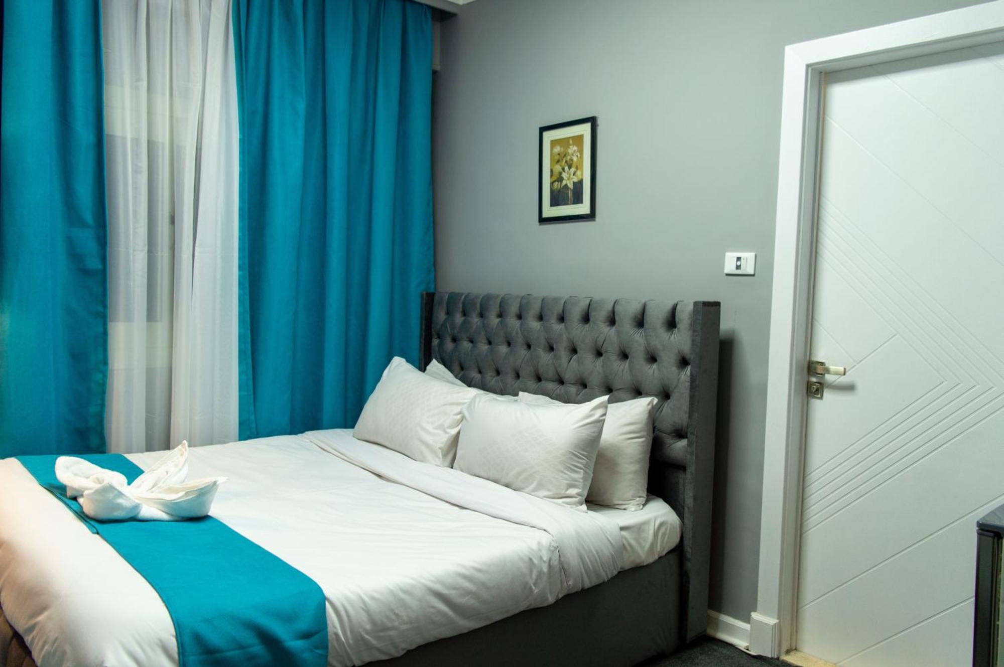 The Pyramids Gate Inn Kafret el-Gabal Extérieur photo