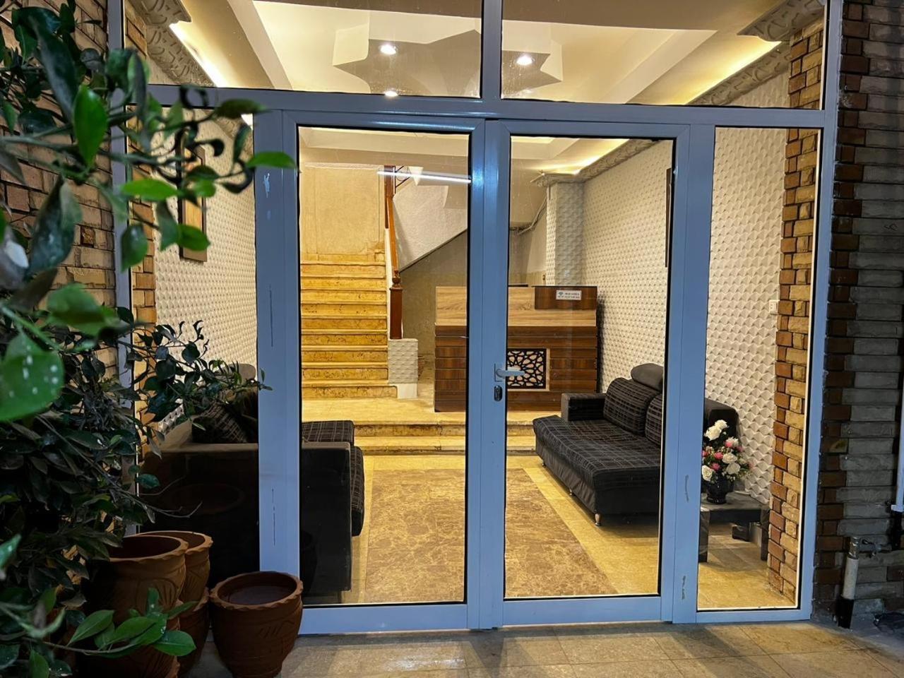 The Pyramids Gate Inn Kafret el-Gabal Extérieur photo
