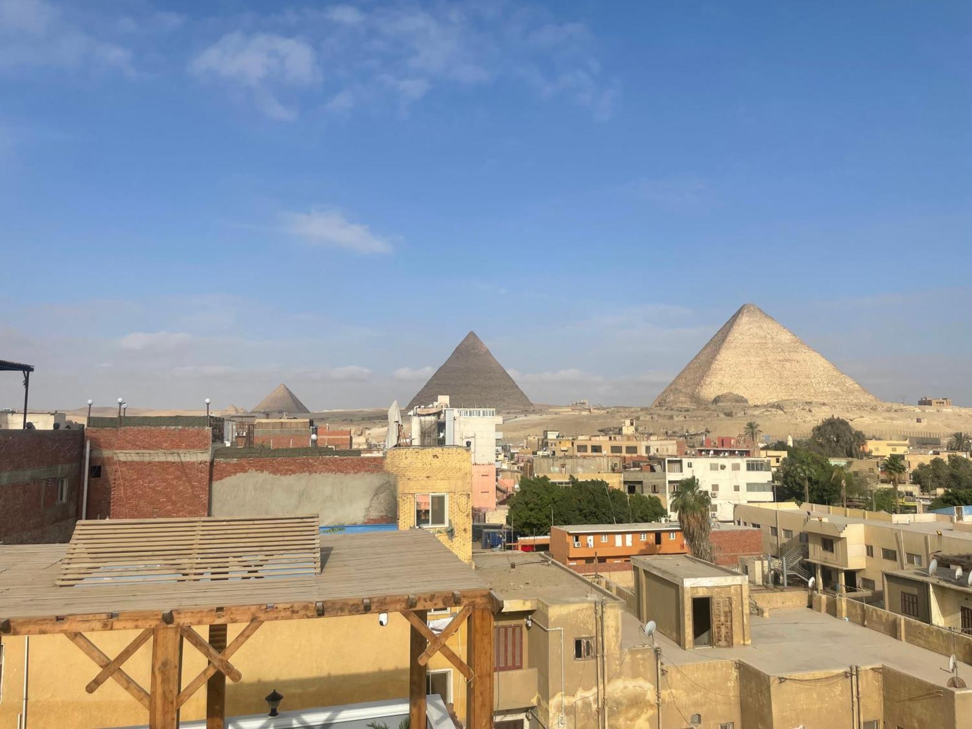 The Pyramids Gate Inn Kafret el-Gabal Extérieur photo